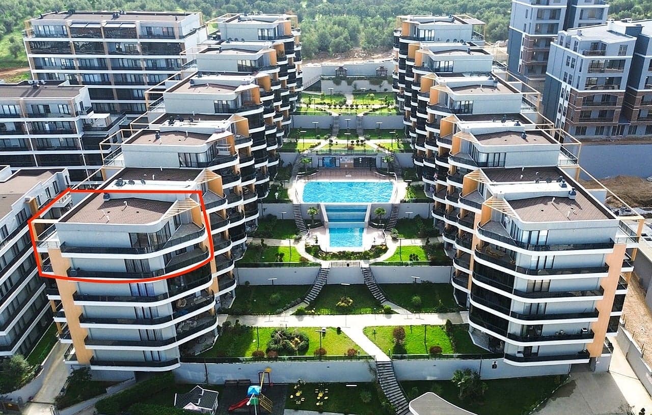 Sea View Duplex Property in Bursa